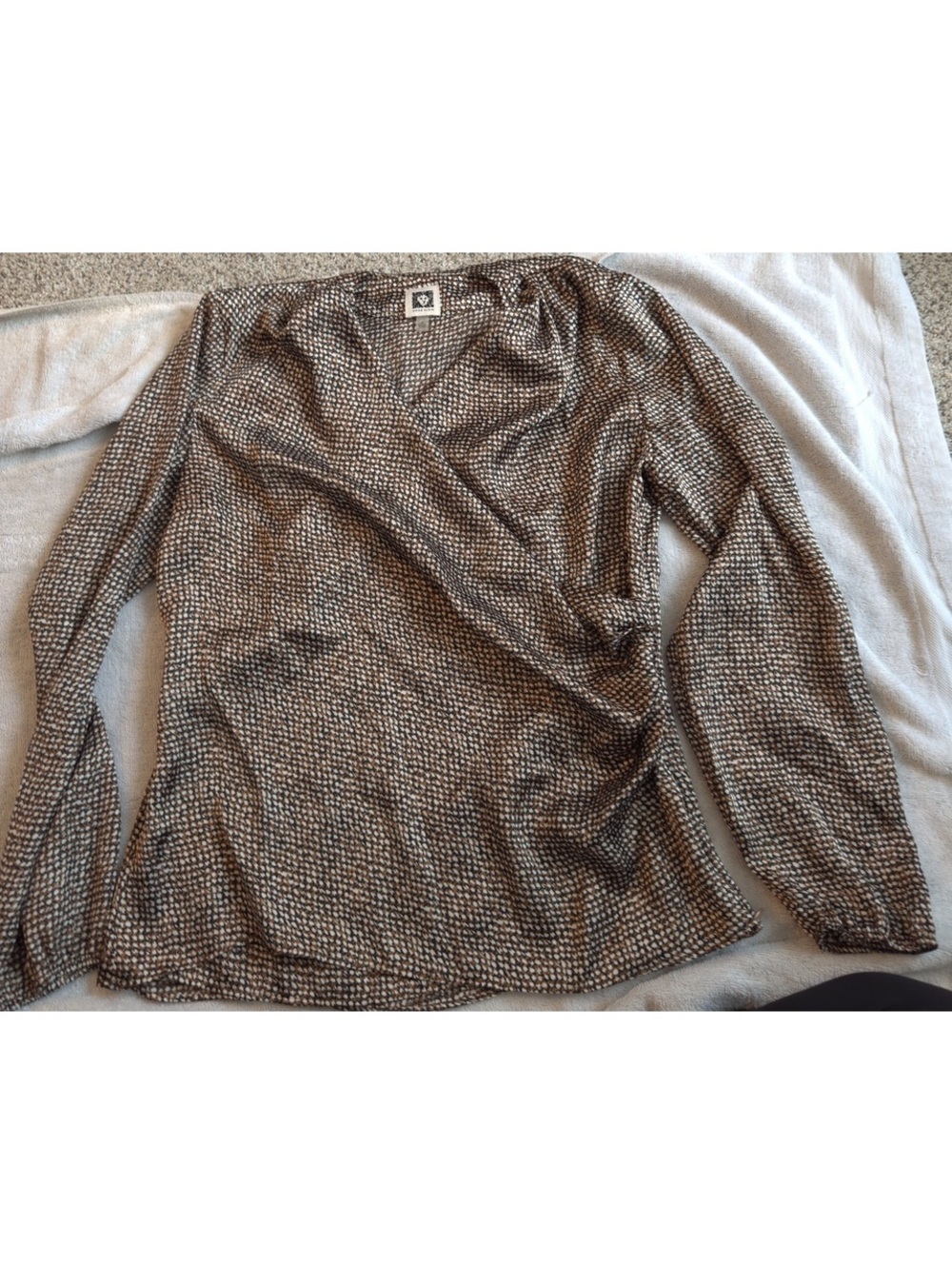 Anne Klein Brown and Cream Patterned Long Sleeve Blouse Size S